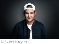 Chris Tall - Schönheit Braucht Platz!